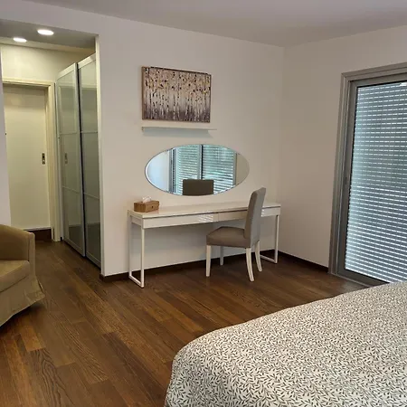 Oceanfront Oasis For Memorable Vacations