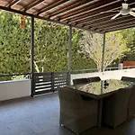 3 Bedroom Oceanfront Oasis For Memorable Vacations *