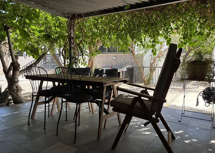 3 Bedroom Oceanfront Oasis For Memorable Vacations *