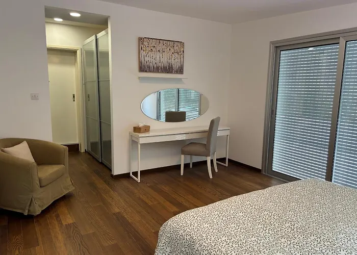 3 Bedroom Oceanfront Oasis For Memorable Vacations